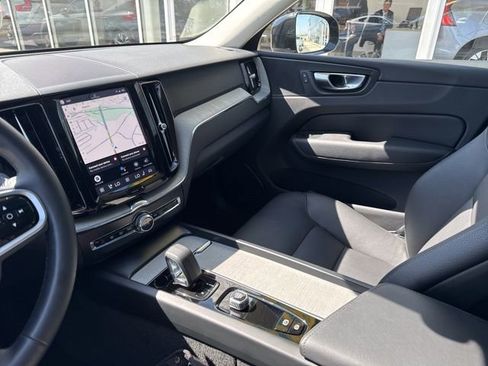 Certified 2025 Volvo XC60 B5 Plus image 26