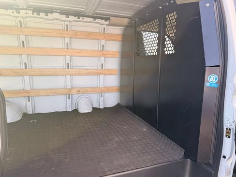 Used 2025 Chevrolet Express 2500 w/ Driver Convenience Package RWD image 27