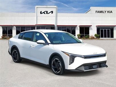 New 2025 Kia K4 EX