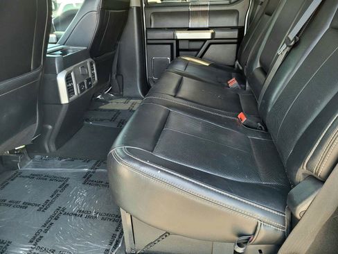 Used 2021 Ford F250 Lariat w/ Lariat Value Package AWD/4WD image 11
