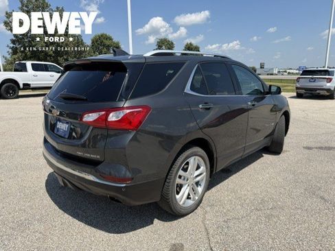 Used 2020 Chevrolet Equinox Premier AWD/4WD image 8