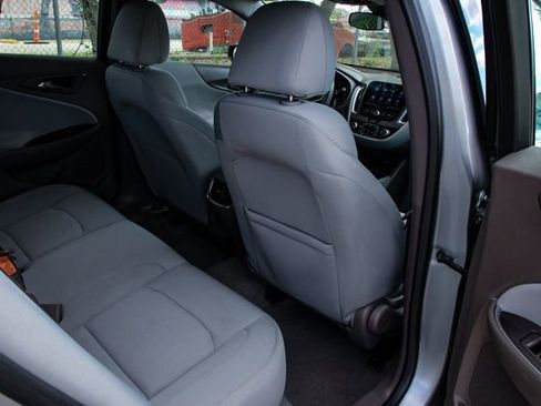 Used 2024 Chevrolet Malibu LT image 35