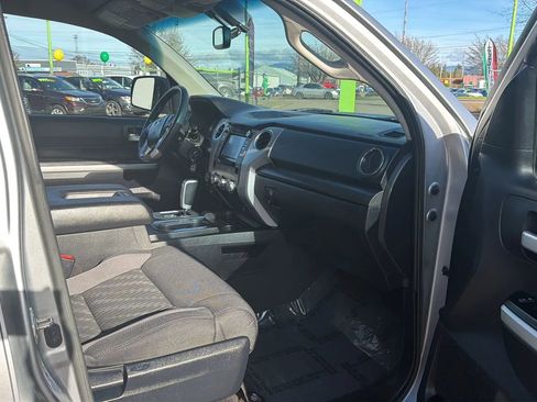 Used 2015 Toyota Tundra SR5 image 14