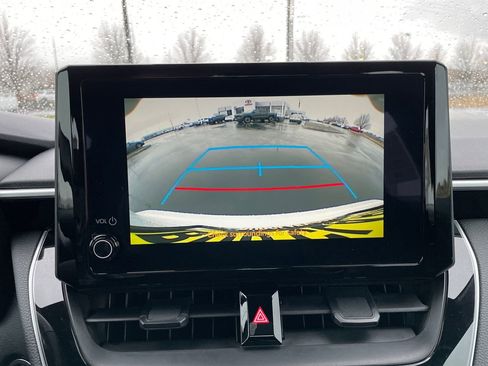 Certified 2025 Toyota Corolla SE image 25