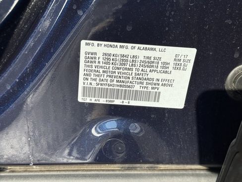 Used 2017 Honda Pilot EX image 9