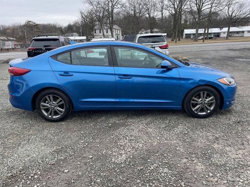 Used 2018 Hyundai Elantra SEL FWD image 9