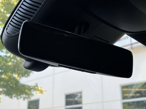 Certified 2025 Mercedes-Benz GLA 250 image 30