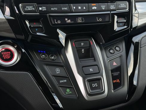 Used 2023 Honda Odyssey Elite image 19