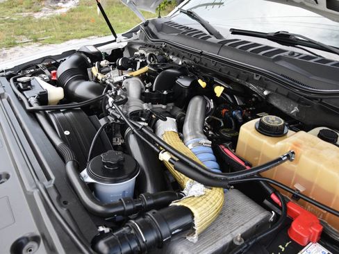 Used 2018 Ford F350 XL w/ Power Equipment Group image 16