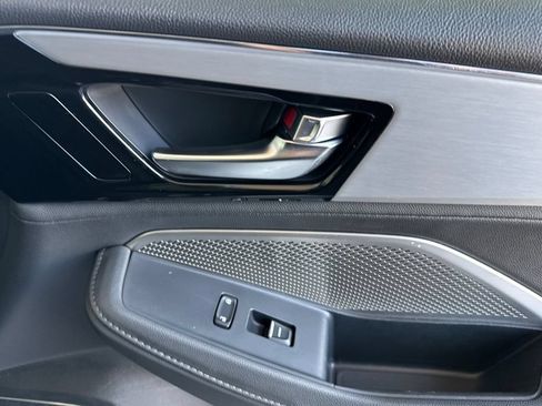 Certified 2024 Acura MDX FWD image 23