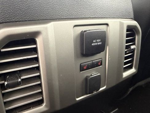 Used 2016 Ford F150 Lariat w/ Equipment Group 502A Luxury image 18