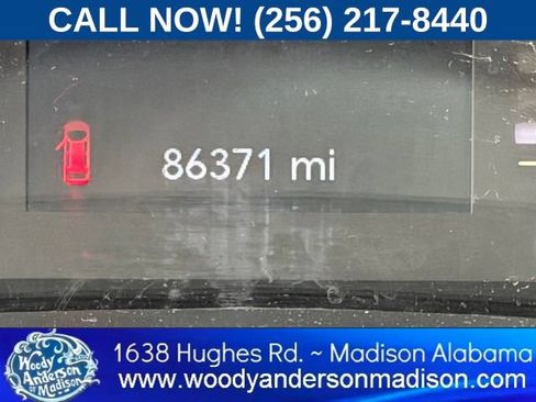 Used 2019 Jeep Cherokee Latitude Plus FWD image 14