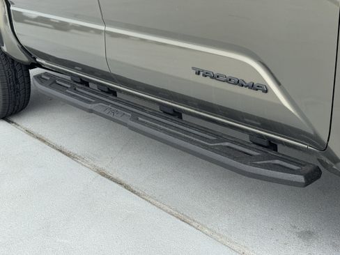 New 2026 Toyota Tacoma TRD Off-Road AWD/4WD image 14