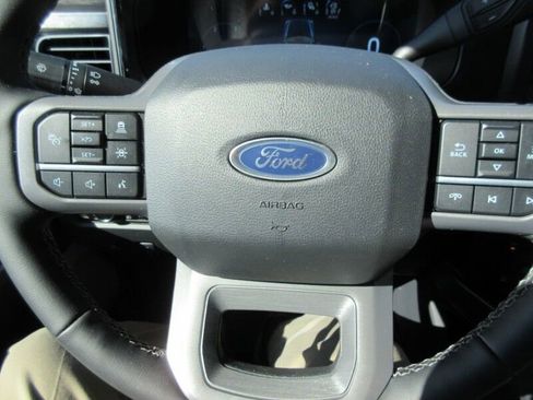 New 2026 Ford F250 Lariat image 34