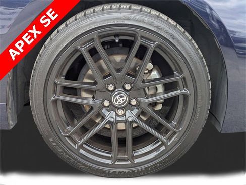 Used 2022 Toyota Corolla SE image 11