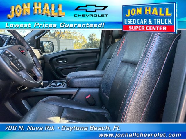 Used 2022 Nissan Titan PRO-4X w/ Pro-4x Convenience Package AWD/4WD image 16