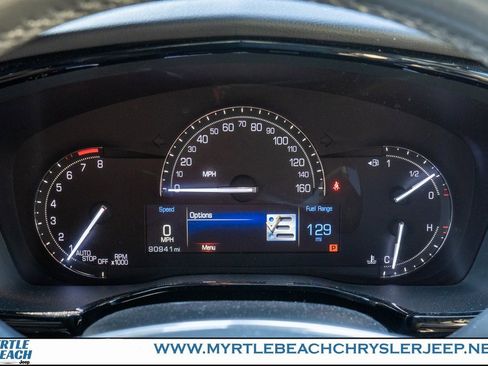 Used 2017 Cadillac XT5 Luxury w/ Driver Awareness Package image 24