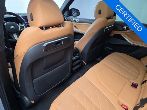 Used 2024 BMW X5 sDrive40i w/ M Sport Package image 15