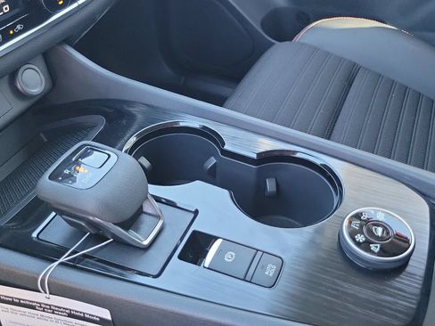 New 2026 Nissan Rogue SV AWD/4WD image 10