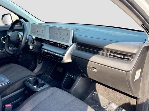 Used 2024 Hyundai Ioniq 5 SEL RWD image 28