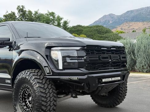 Used 2026 Ford F150 Raptor w/ Equipment Group 803A Raptor R AWD/4WD image 18