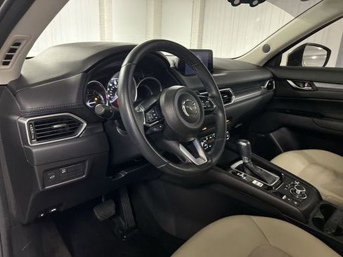 Used 2017 MAZDA CX-5 Touring w/ Preferred Equipment Package image 10