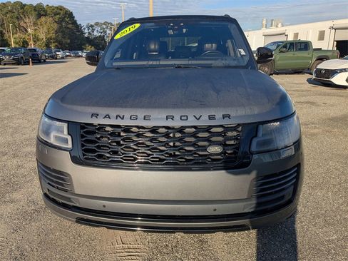 Used 2019 Land Rover Range Rover Supercharged image 9