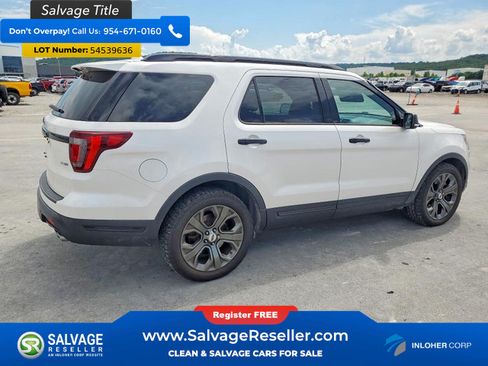 Used 2018 Ford Explorer Sport w/ Equipment Group 401A AWD/4WD image 4