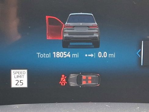 Certified 2024 BMW X7 M60i w/ Executive Package image 23