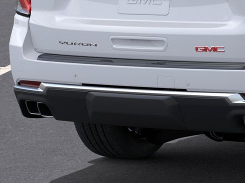 New 2026 GMC Yukon XL Denali w/ Sun & Power Step Package AWD/4WD image 40
