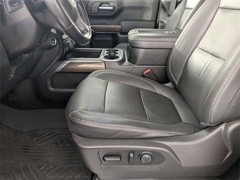 Used 2020 Chevrolet Silverado 1500 LT Trail Boss image 13