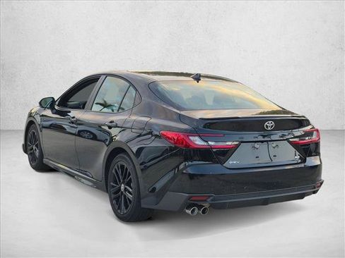 Used 2026 Toyota Camry SE w/ Convenience Package FWD image 7