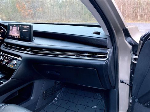 Used 2023 INFINITI QX60 Sensory FWD image 43