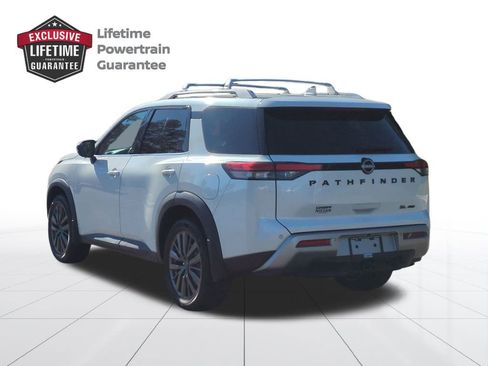 Certified 2022 Nissan Pathfinder SL w/ SL Premium Package image 5