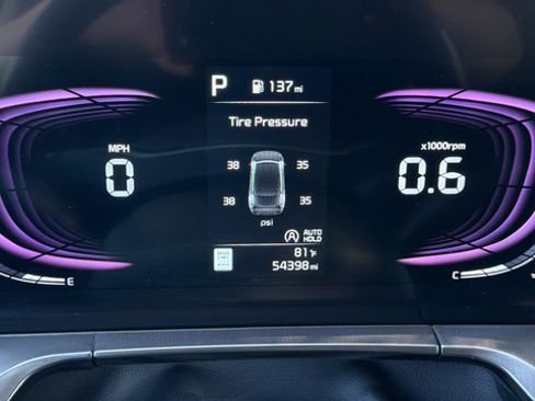 Used 2025 Kia Telluride S AWD/4WD image 41