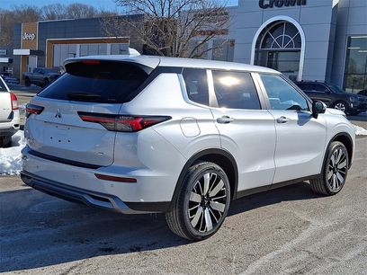 New 2026 Mitsubishi Outlander AWD