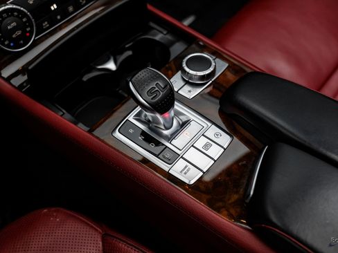 Used 2017 Mercedes-Benz SL 550 image 59