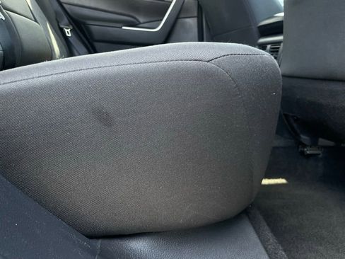 Used 2020 Toyota RAV4 XLE image 37