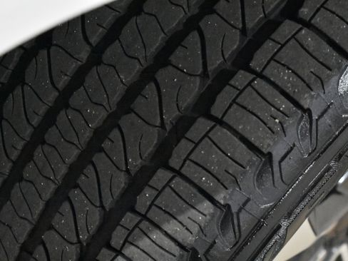 Used 2021 Jeep Grand Cherokee L Overland w/ Luxury Tech Group IV image 11