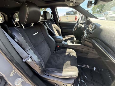 Used 2022 Dodge Durango SRT w/ Technology Group AWD/4WD image 9
