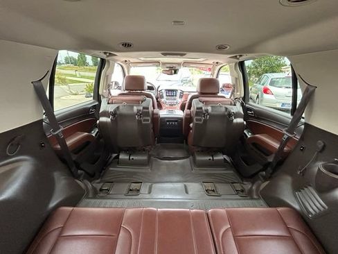 Used 2018 Chevrolet Tahoe Premier w/ RST 6.2L Performance Edition AWD/4WD image 47