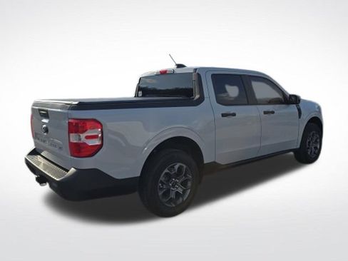 Used 2025 Ford Maverick XLT w/ XLT Luxury Package AWD/4WD image 3