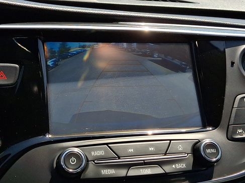 Certified 2019 Buick Envision Premium AWD/4WD image 18