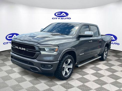 Used 2019 RAM 1500 Laramie w/ Sport Appearance Package AWD/4WD image 10