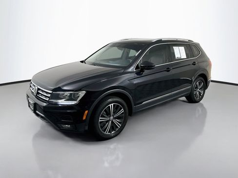 Used 2019 Volkswagen Tiguan SEL FWD image 3