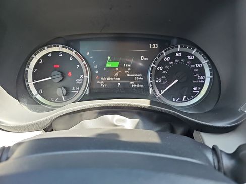 Used 2023 Toyota Highlander XLE FWD image 10