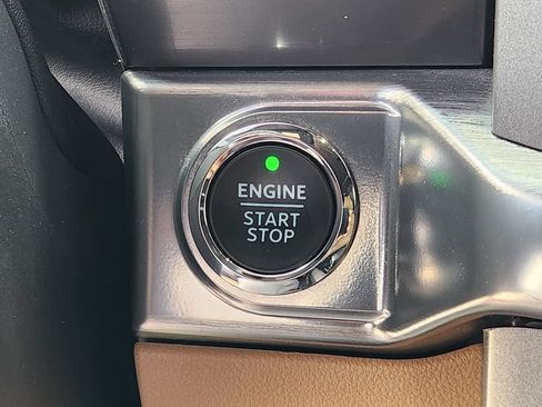 Used 2021 Ford F150 Lariat w/ Equipment Group 502A High AWD/4WD image 20