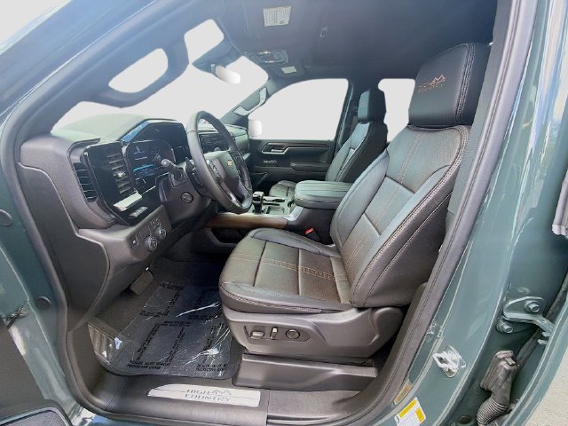 Used 2026 Chevrolet Silverado 1500 High Country w/ High Country Premium Package RWD image 17