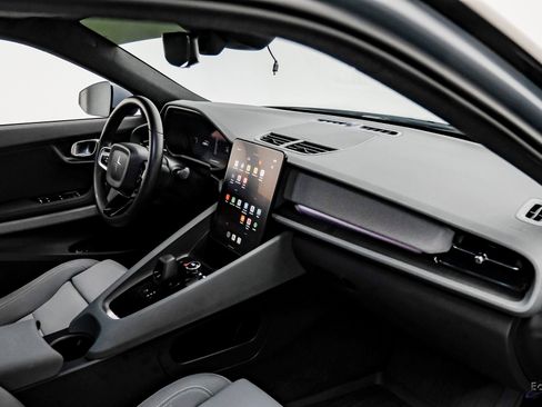 Used 2021 Polestar Polestar 2 w/ Performance Package image 40