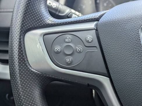 Used 2023 GMC Terrain SLE w/ Driver Convenience Package FWD image 25